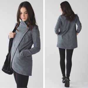 Lululemon That’s a Wrap Jacket in Dark Grey